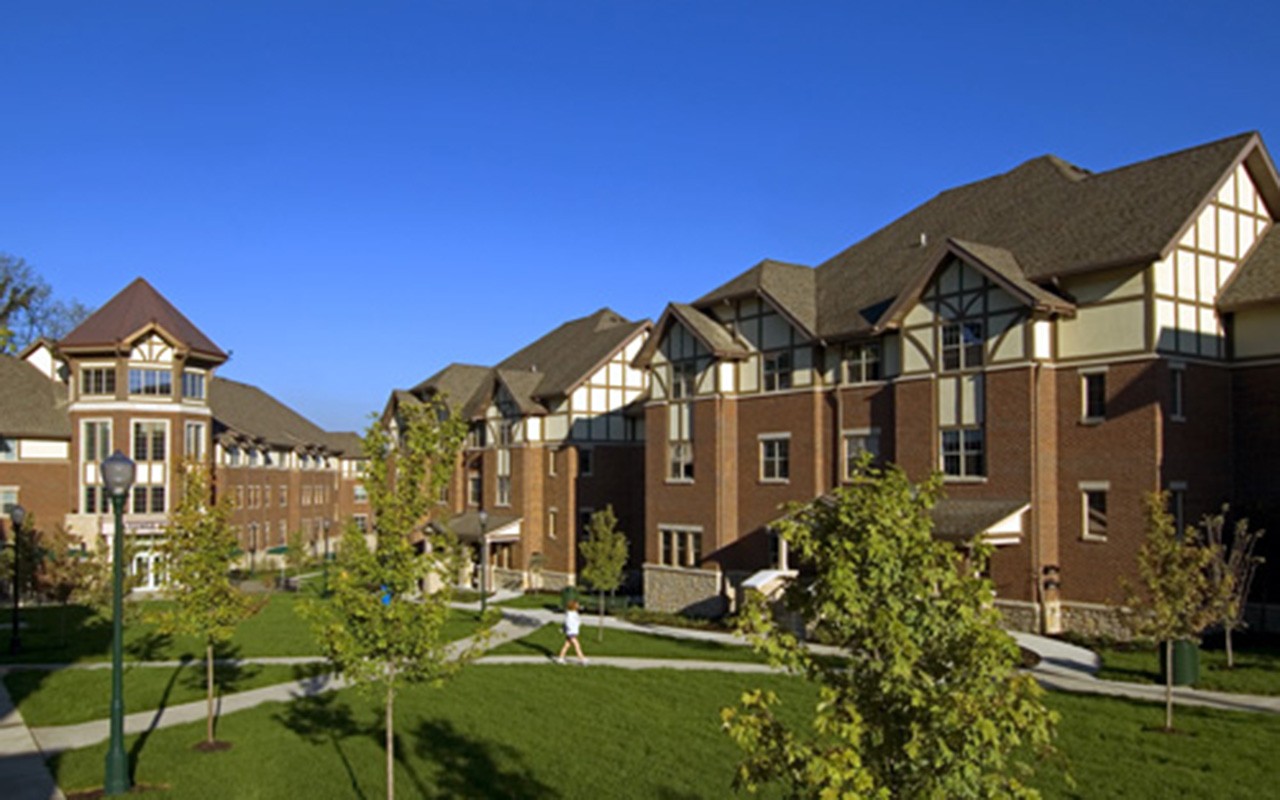Stratford Heights Campus Life University of Cincinnati