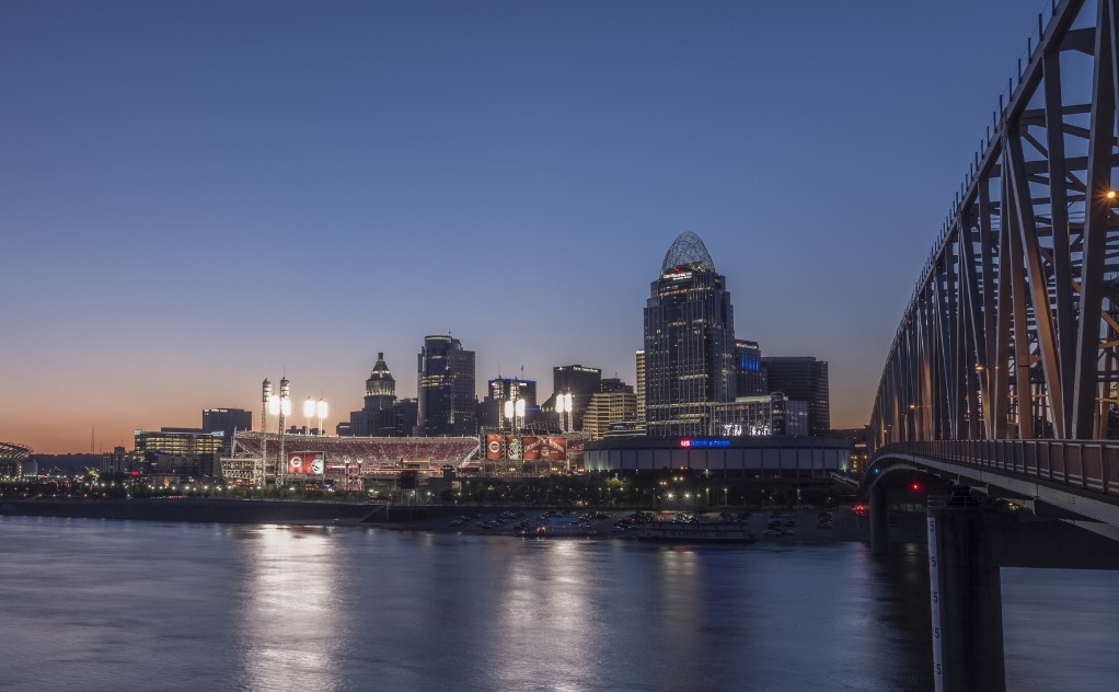 Skyline
Great American Ball Park,  sunset prior to fireworks