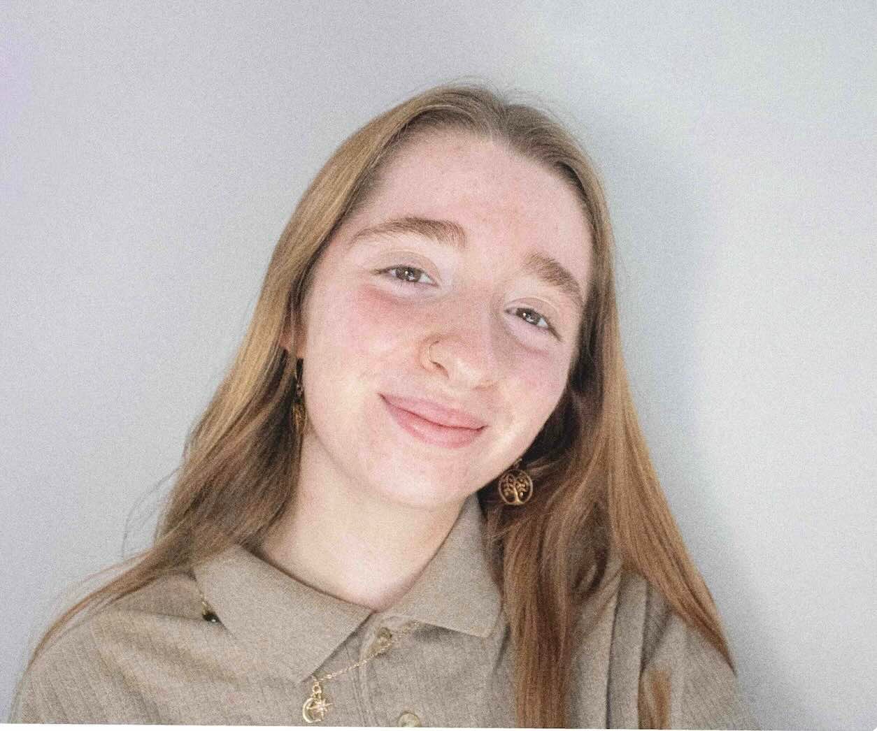 Mya Goldman Headshot