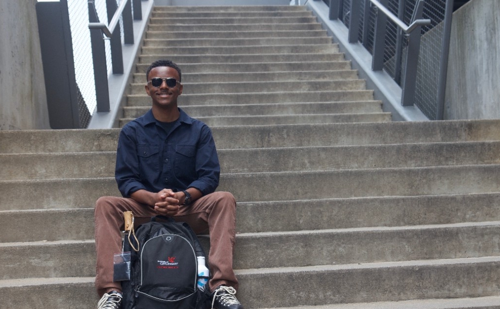 Zumbi posing on stairs outside