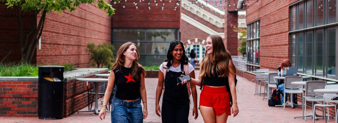 UHP students walking CCM pathway