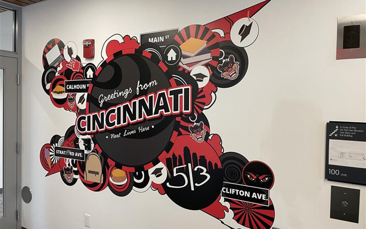 Graphic wall mural