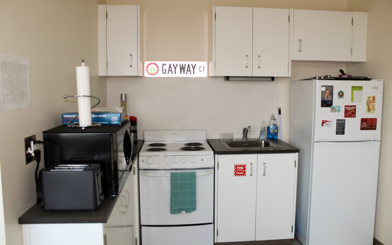 Kitchen in Scioto Hall single 