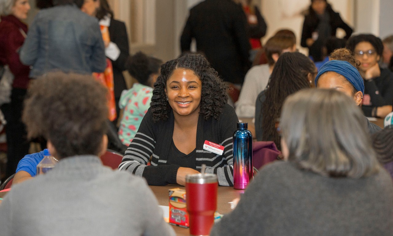 University of Cincinnati Mercedes Jones spoke with students, Girls with Pearls from local CPS 4th-6th grade girls before starting their tour of the University of Cincinnati at AACRC building. UC/Joseph Fuqua II
