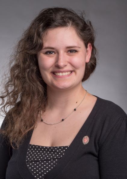 Dana Musial headshot.