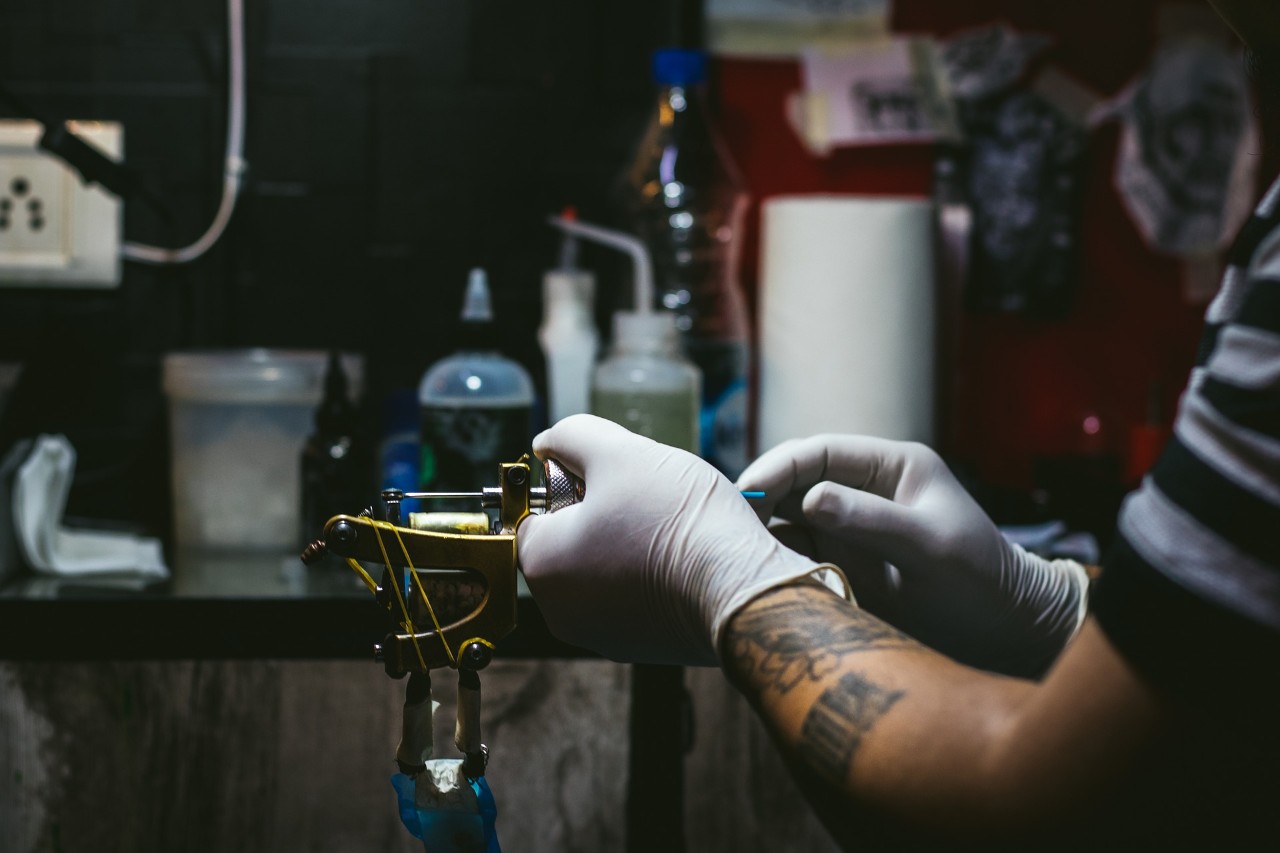 tattoo needle