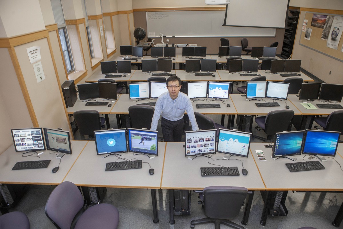 UC graduate student Minxuan Lan in a geography computer lab.
