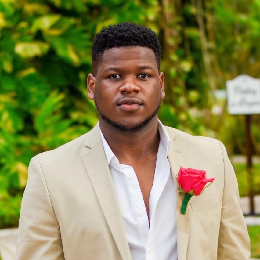 Headshot of Fabrice Juin 