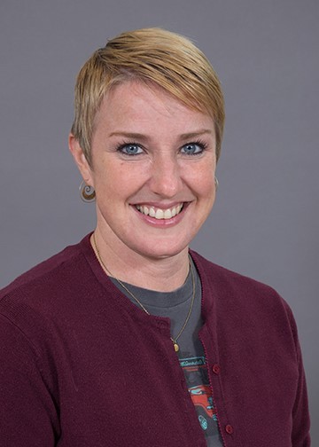 Headshot Elizabeth Jean-Baptiste 