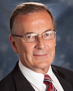 Greg Valliere headshot