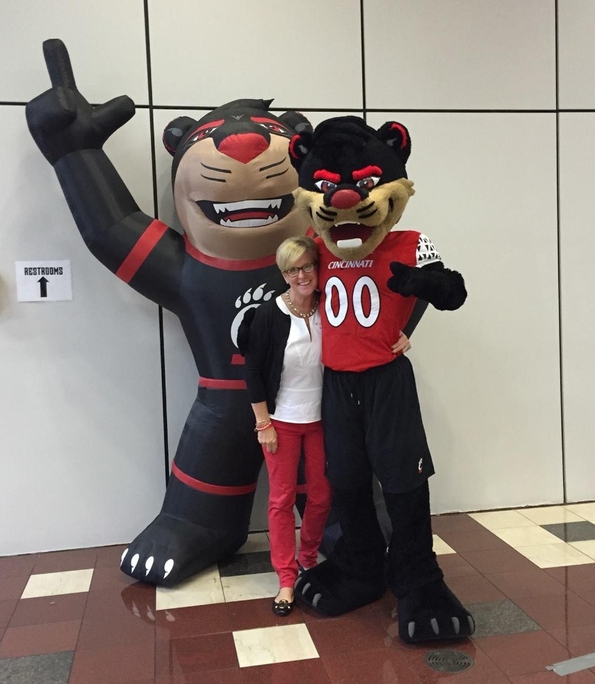 Ruthie Keefe with the Bearcat mascot