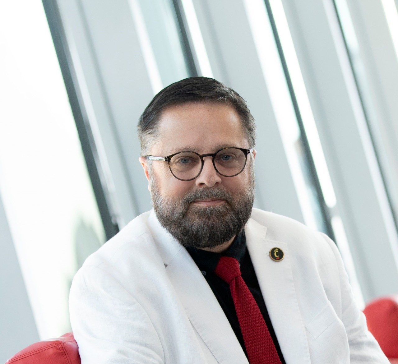 headshot of Jeffrey Blevins