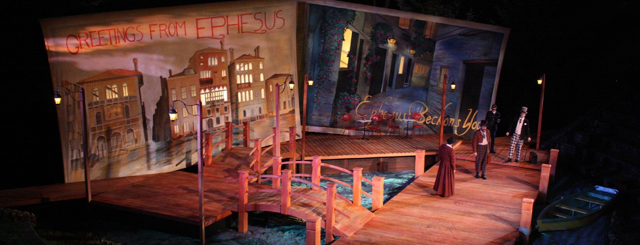 Photos of a set designed by Charlie Calvert.