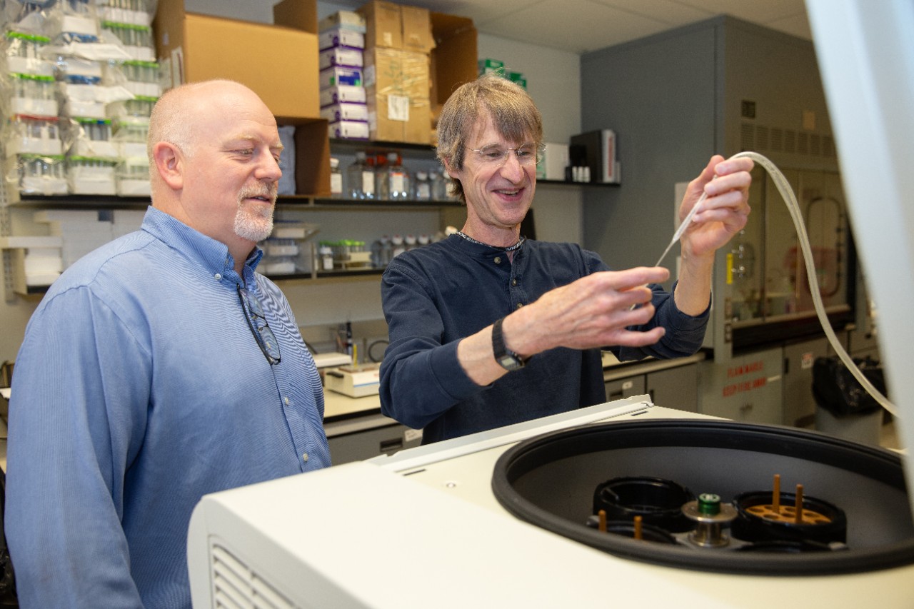 Jason Gardner (College of Medicine) and Matthew Robson (College of Pharmacy) are researchers working together to study how burns and traumatic brain injuries can be better treated. Graduate student: Greg Noel