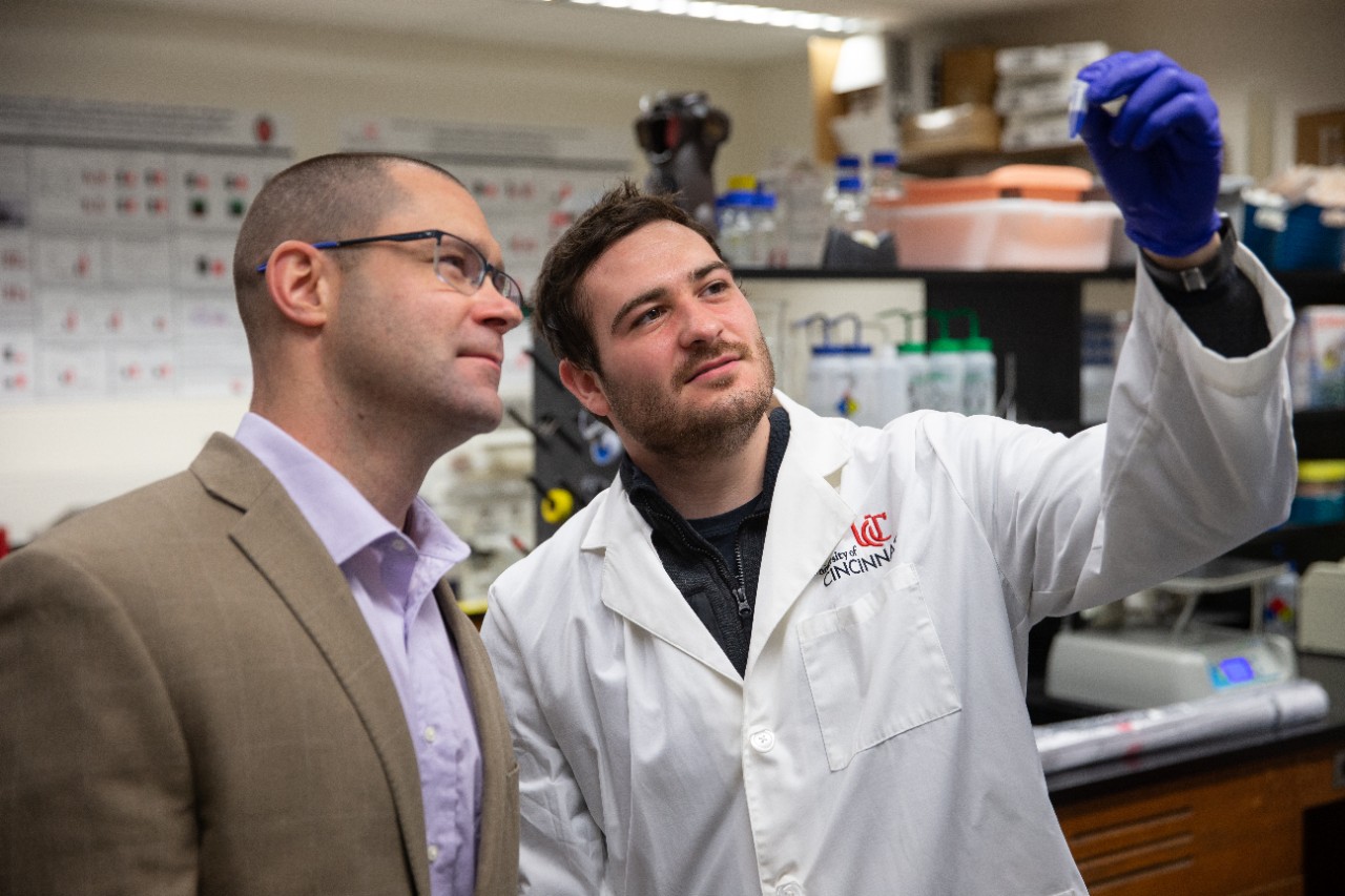 Jason Gardner (College of Medicine) and Matthew Robson (College of Pharmacy) are researchers working together to study how burns and traumatic brain injuries can be better treated. Graduate student: Evan Reeder