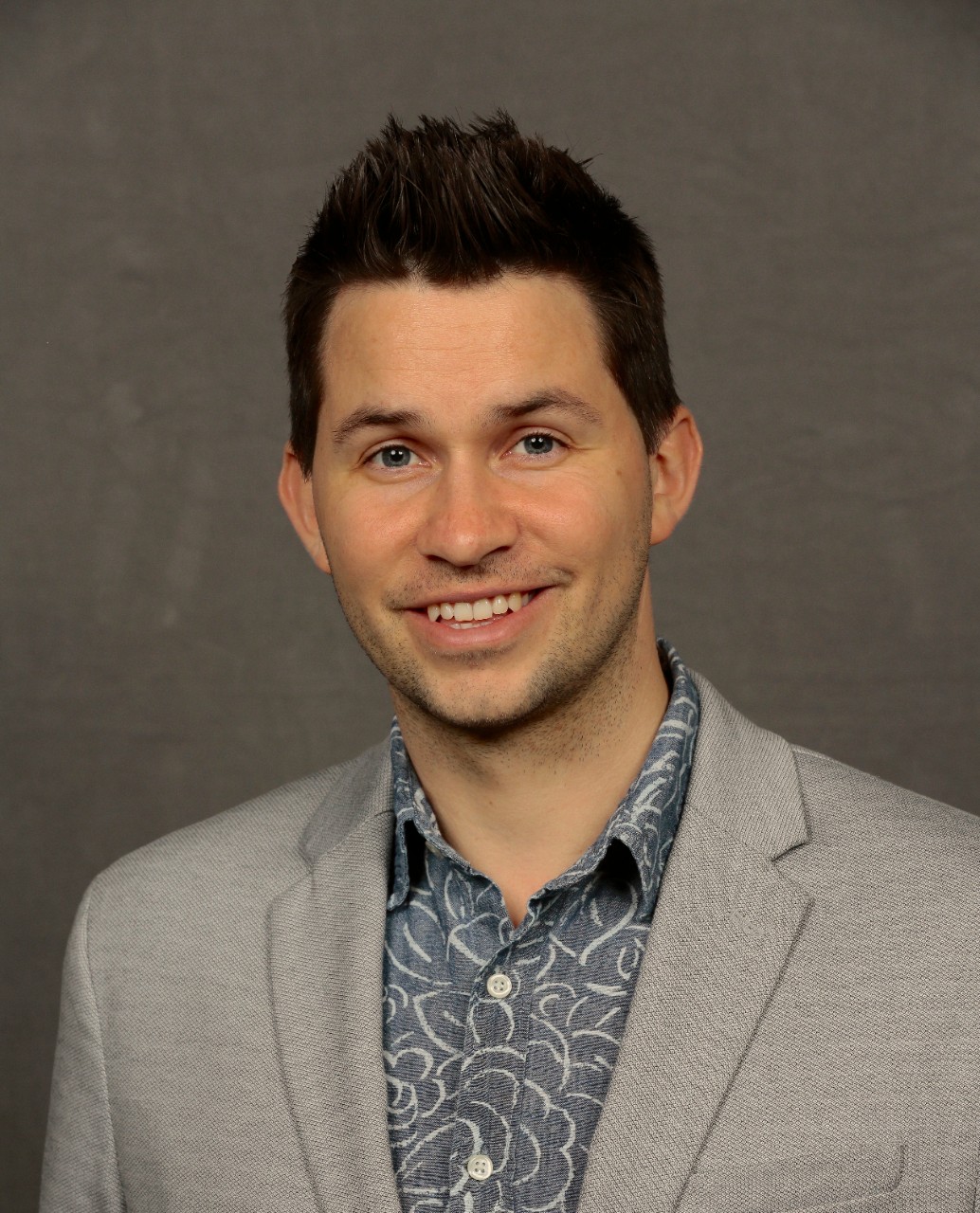 headshot of Abel Gustafson