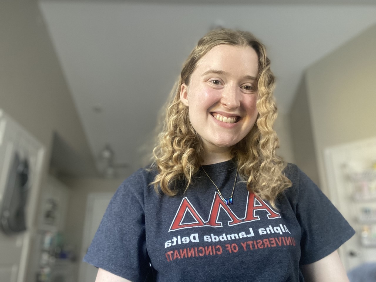 Headshot of Mary Glossop