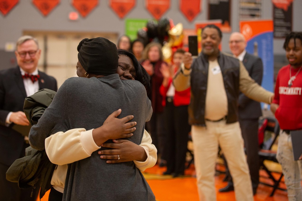 UC surprises Jaylen Green and Jamiah Mixon with their acceptance letters and Marian Spencer Scholarships on Decision Day.