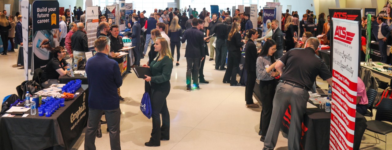 Lindner students interact with recruiters in Tangeman University Center's Great Hall