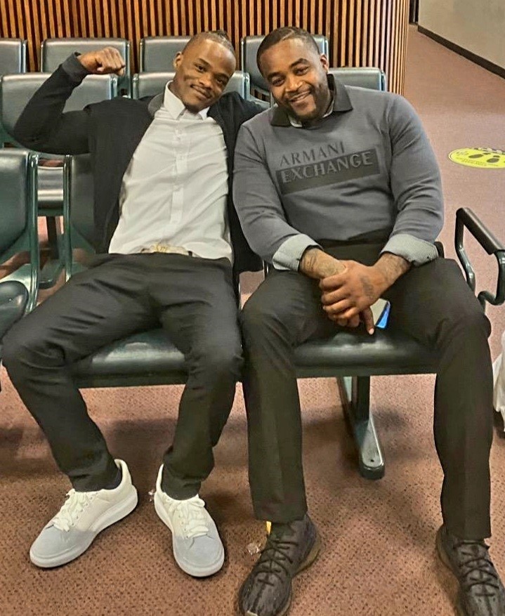 Kenny Philips and Michael Sutton shown.