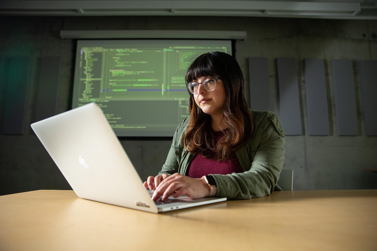 Technology, Co-op
CEAS Computer Science major Yulia Martinez co-ops at 84.51.