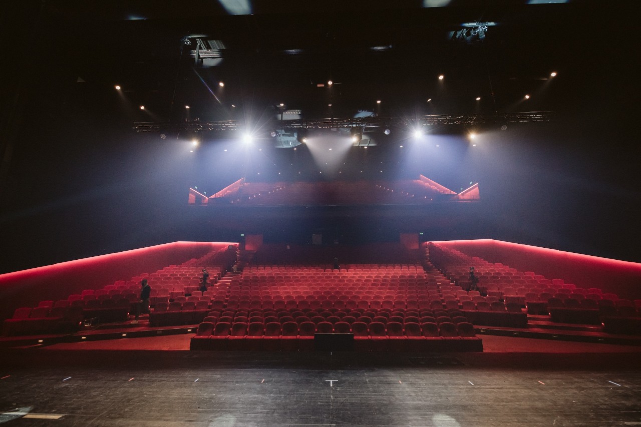 empty theatre