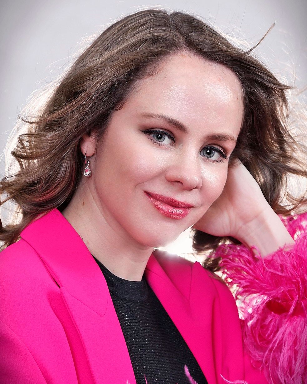 Paulinna Villarreal.