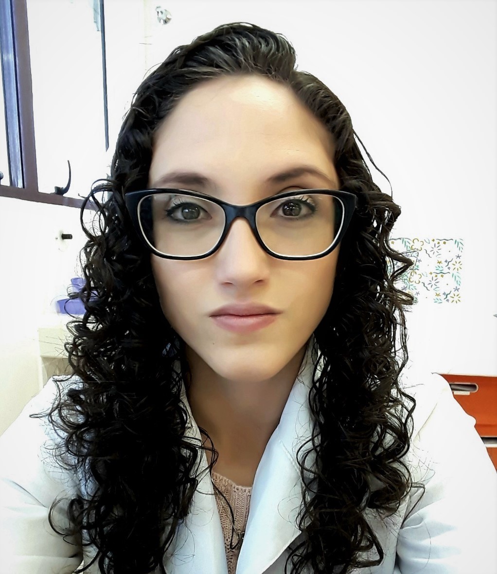 Headshot photo of Bruna da Silva Soley