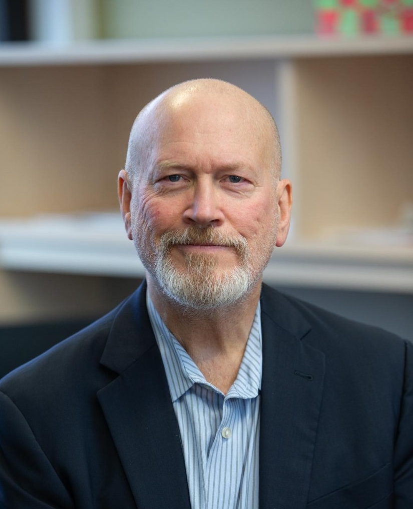 240126aBreiter023.CR2
UC College of Engineering and Applied Science Professor Hans Breiter has two studies coming out that use artificial intelligence created at UC and Northwestern University to predict human attitudes and behavior.