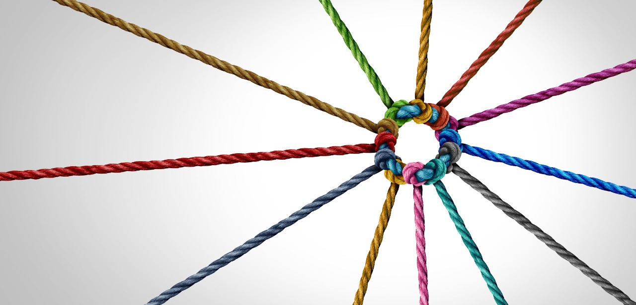 ropes coming together