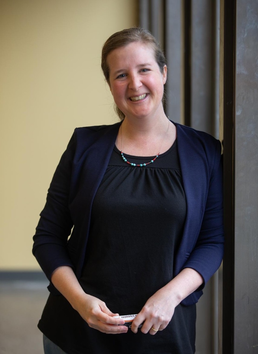 Elizabeth Hobson (Asst Professor, A&S-Biological Sciences) is recipient of NSF career grant for her research into behavioral ecology.