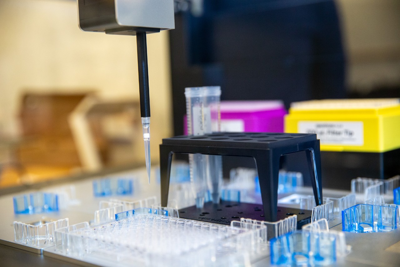 UC Assistant Professor Pietro Strobbia has a new robotic system in his lab that automates the preparation of fluidic sensors. They call it Steven 2.0 after UC doctoral student Steven Quarin who previously had the tedious task of preparing the sensors by hand.