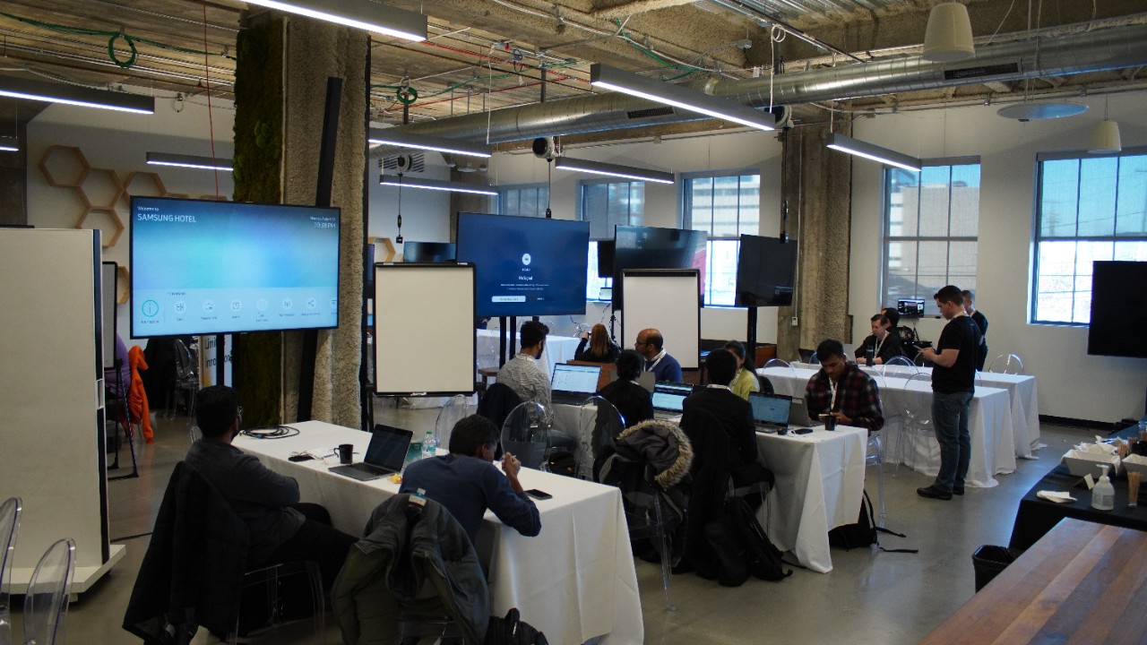 Attendees working during the Microsoft OpenHack at 1819