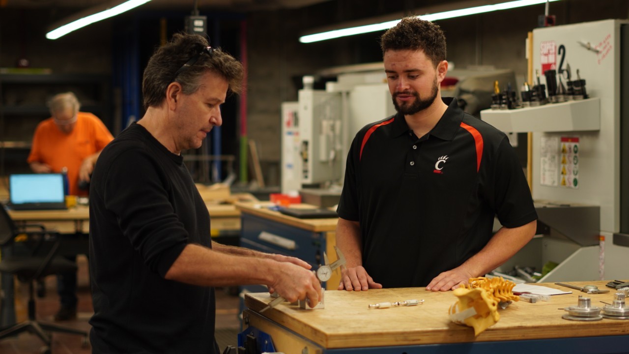 Vertetrain designers working on a prototype in the 1819 makerspace