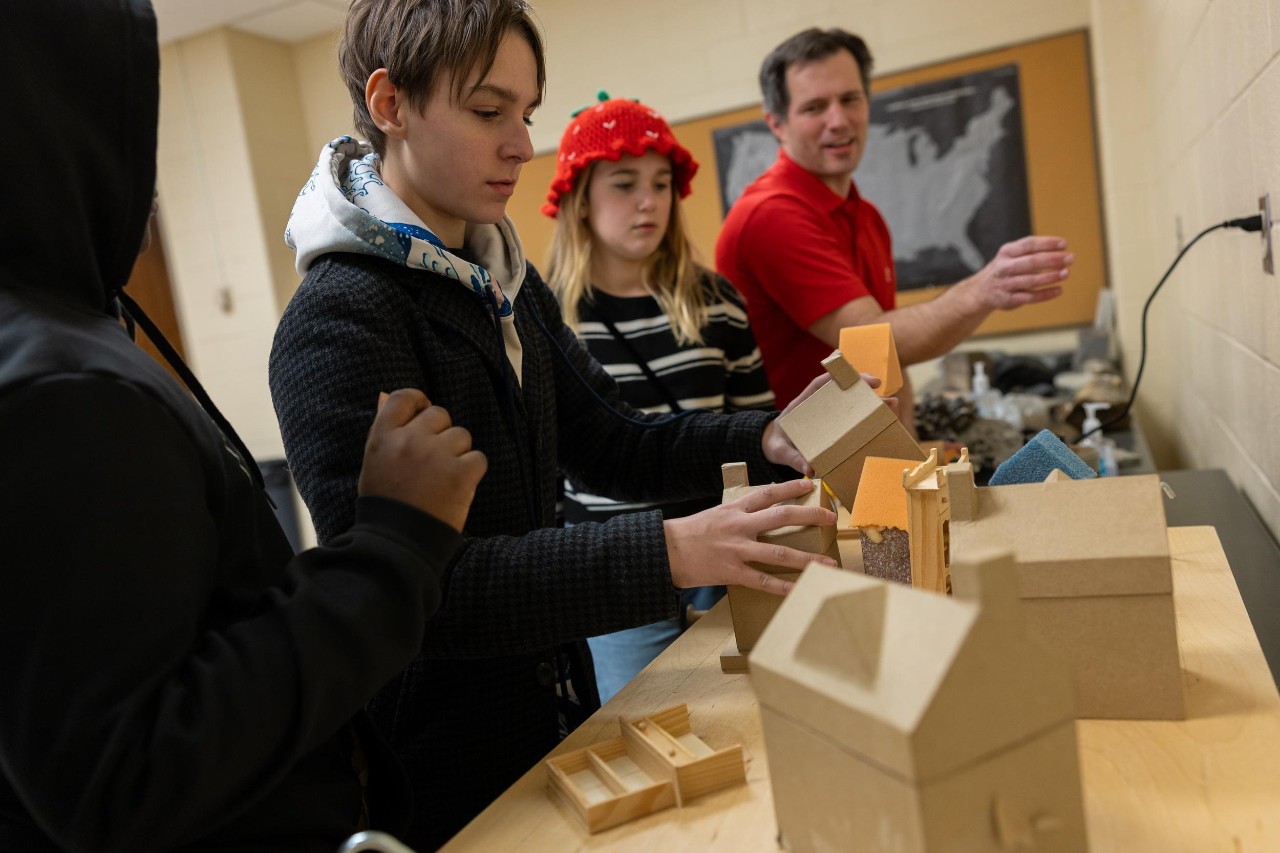 UC's Center for Public Engagement with Science will welcome fifth and sixth graders from the Clifton Area Neighborhood School to learn more about science and engineering majors. 