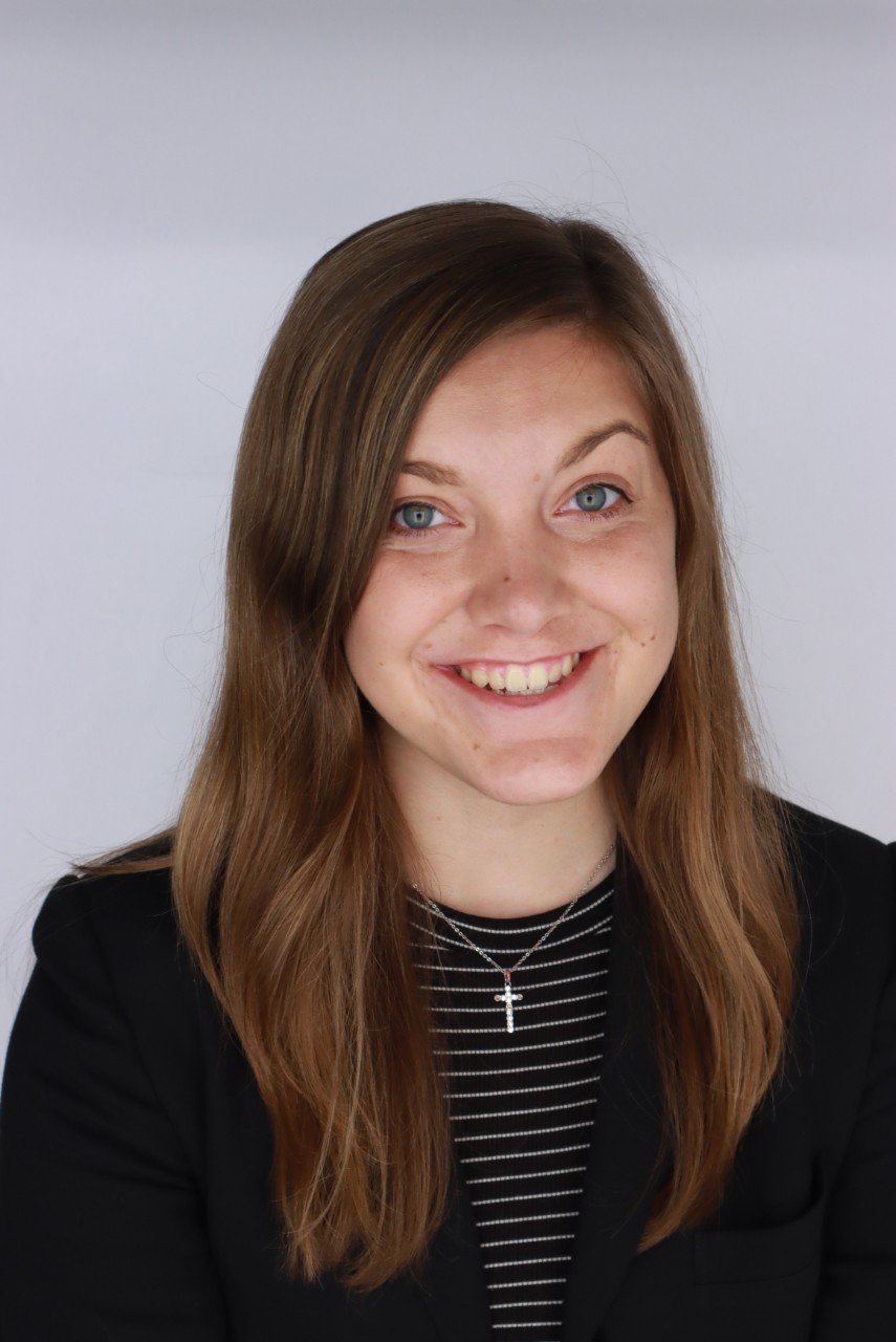 Teresa Hawk headshot 