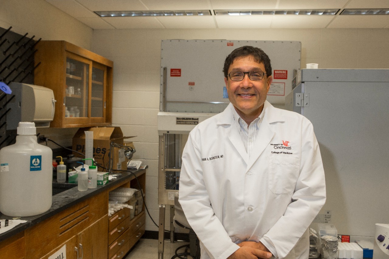 Jonathan Bernstein, MD, in a lab setting