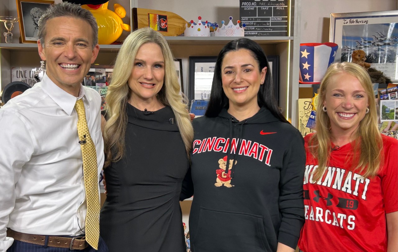 ARC Cincinnati anchors Bob Herzog and Jen Dalton with UC gastroenterologist Susan Kais, MD, and UC gastroenterology physician assistant Emily Scott