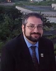 Portait of Gregory Winger.