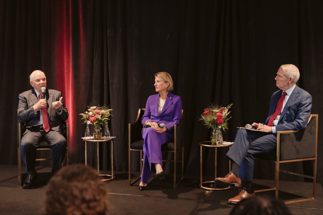 2025 Portman Center awardees Sens. Capito and Cardin talk with Senator Rob Portman.