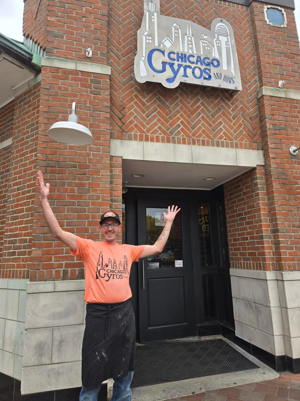 Restaurant Manager, Dave, in front of Chicago Gyro