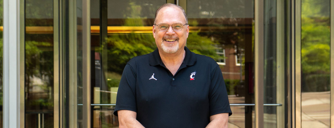 headshot of David Kelley