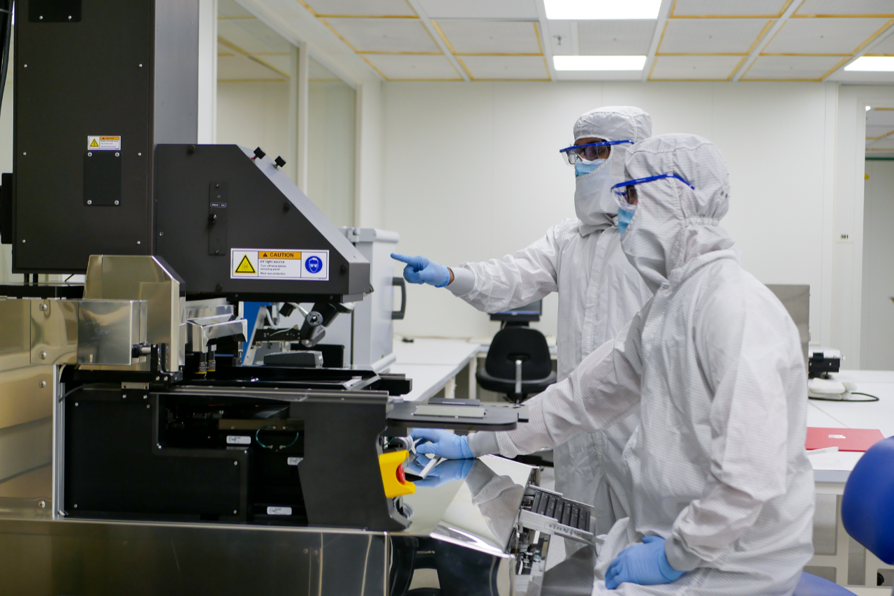 Mantei Center cleanroom
