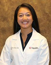 Headshot of Szu-Aun Long