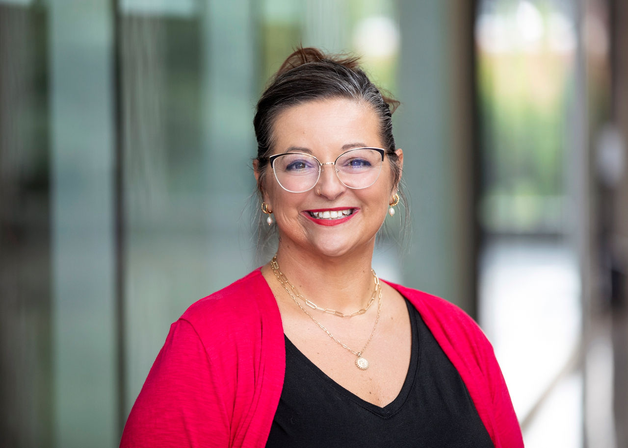 Headshot photo of Georgia Anderson