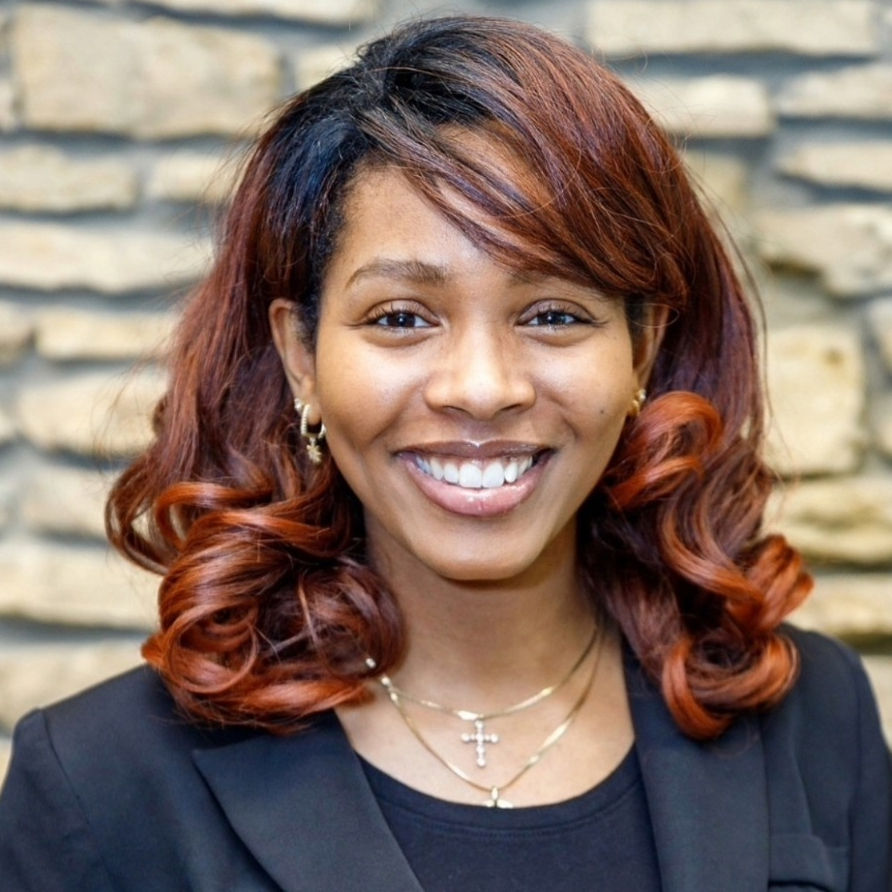 Headshot of UC Alum Latoya Chambers