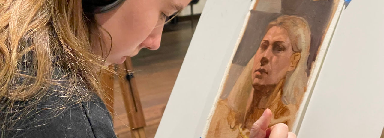 Alexandra Franz painting