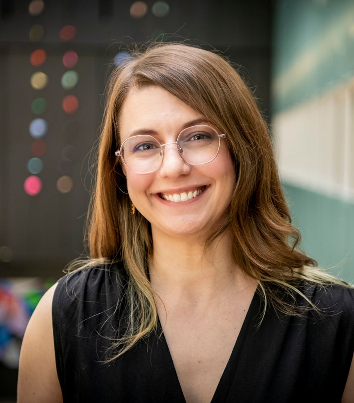 Portrait of Jessica Muir.