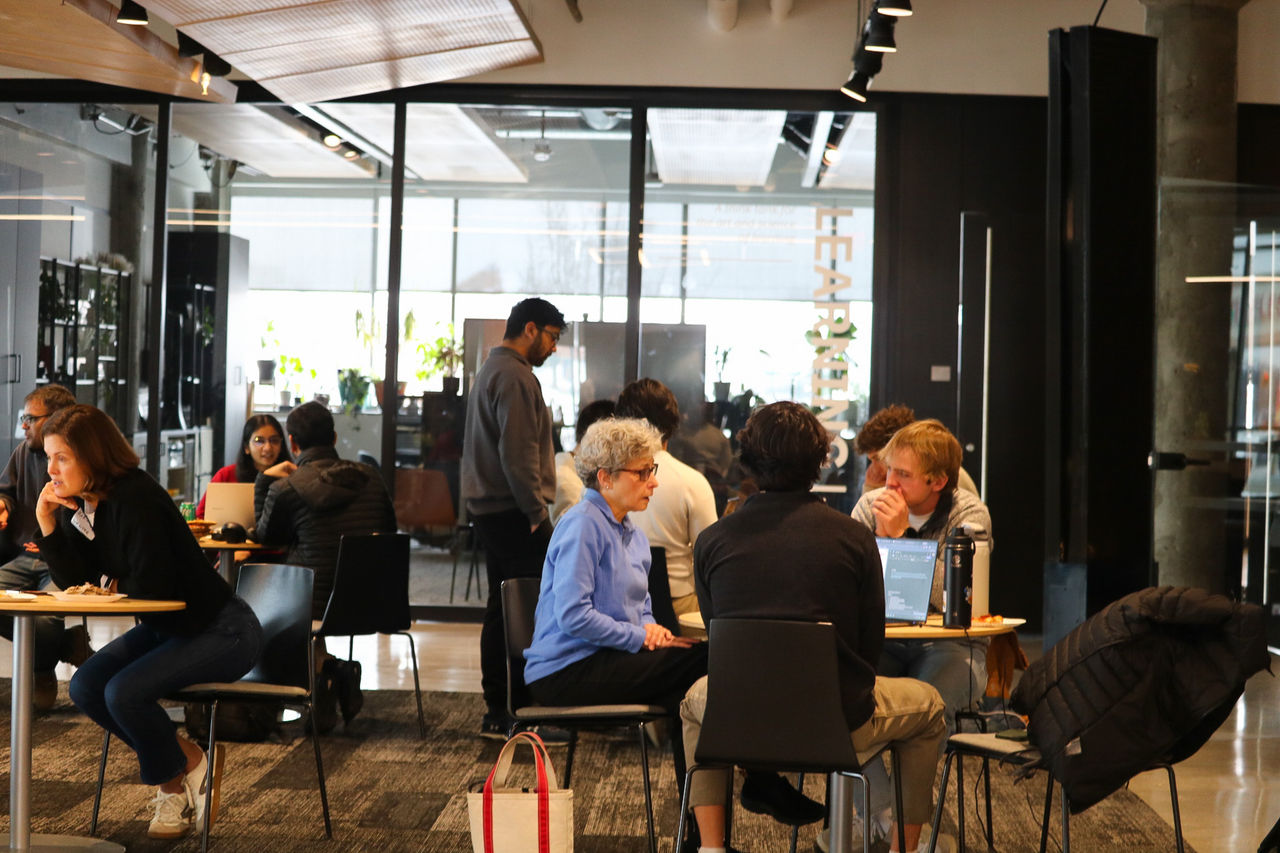 People working on the second floor of 1819