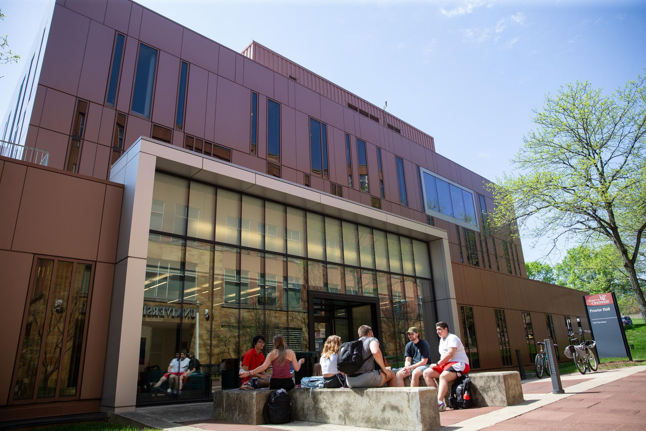 240415aProcter075.CR2
Exterior of Procter Hall, College of Nursing